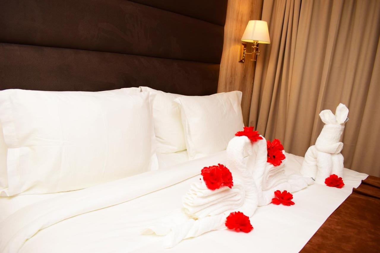 Monty Suites & Golf Uyo Kültér fotó