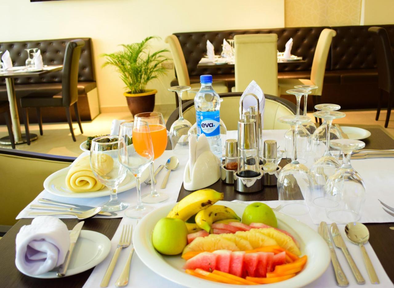 Monty Suites & Golf Uyo Kültér fotó
