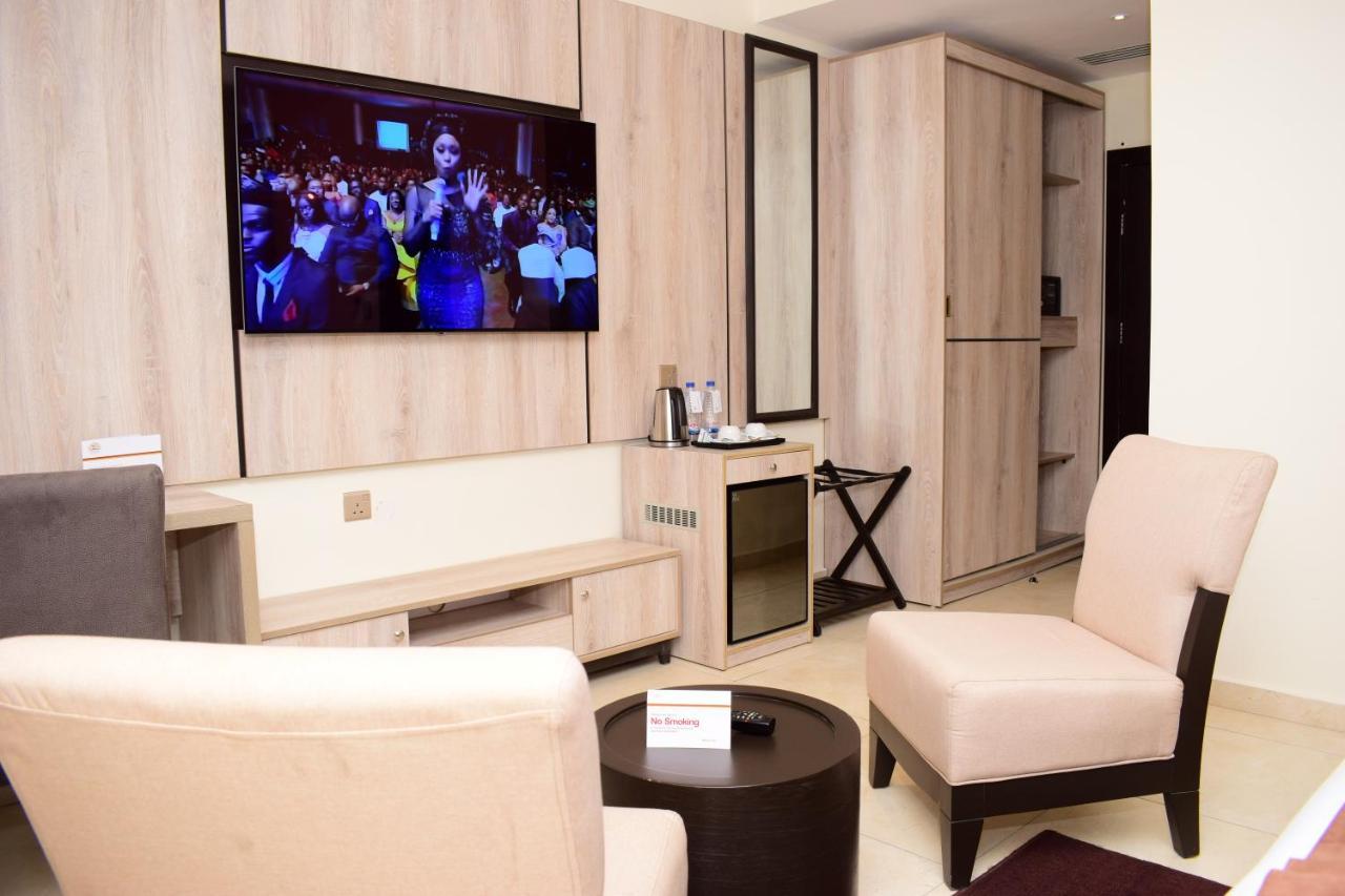 Monty Suites & Golf Uyo Kültér fotó