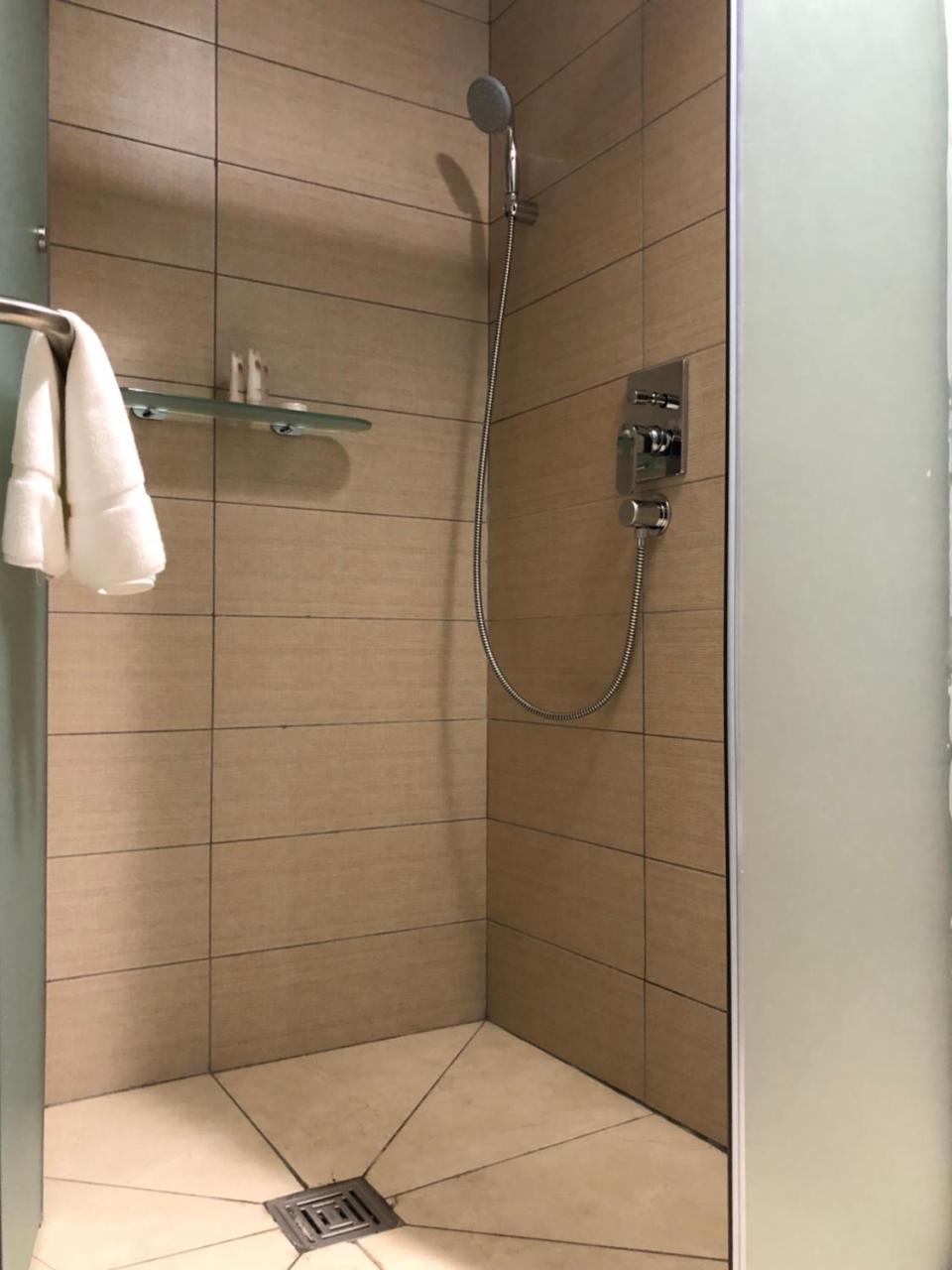 Monty Suites & Golf Uyo Kültér fotó