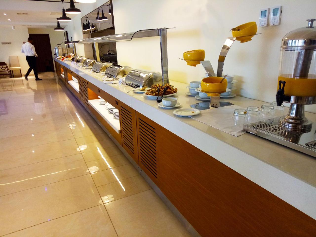 Monty Suites & Golf Uyo Kültér fotó